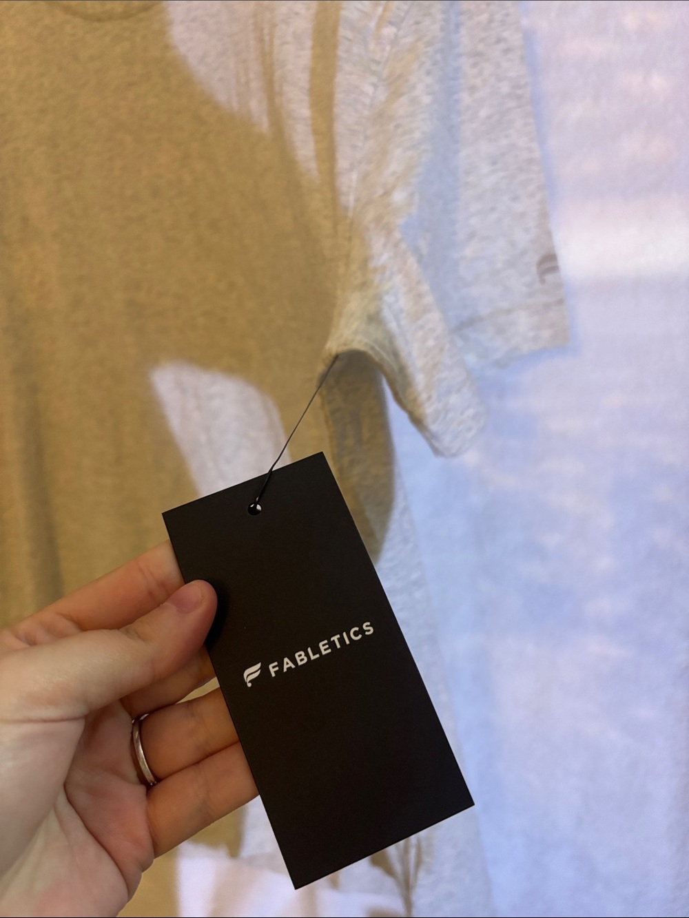 Fabletics large tee - Picture 3 of 5